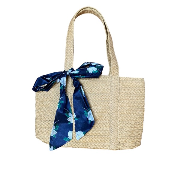 Draper James Everyday Straw Tote - Picture 3 of 6